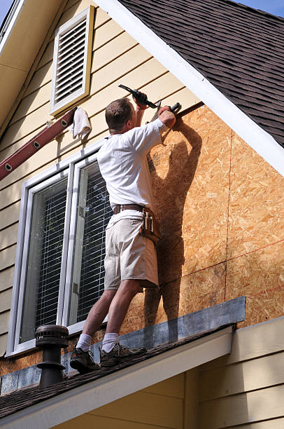 Best Yard Waste Removal  in Easton, CA